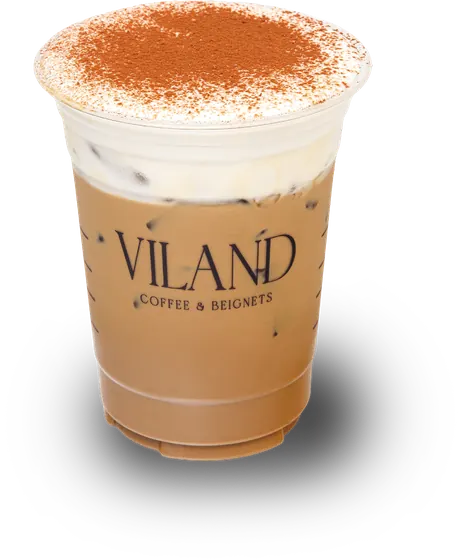 Latte đá trong ly ViLand, phủ kem rắc bột ca cao.